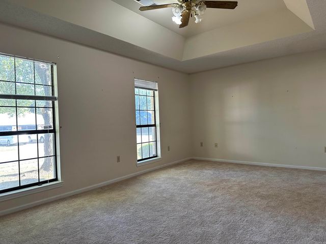 915 Heather Circle, Conway, AR 72034