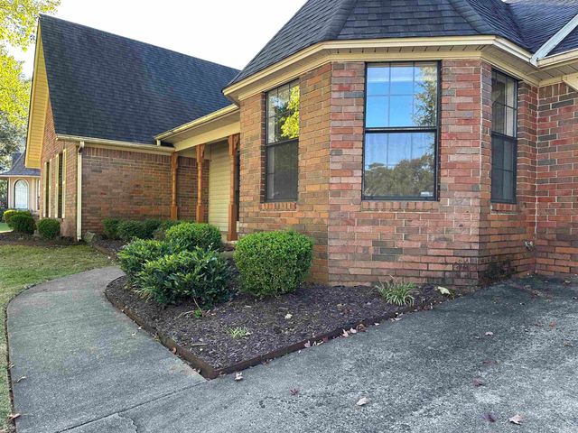 915 Heather Circle, Conway, AR 72034