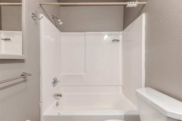 6992 S Knolls Way, Centennial, CO 80122