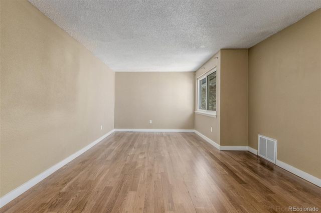 6992 S Knolls Way, Centennial, CO 80122