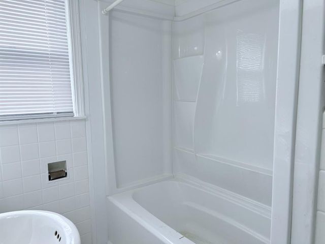 3000 NW 27th Street, Oklahoma City, OK 73107