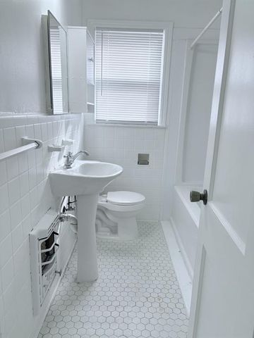 3000 NW 27th Street, Oklahoma City, OK 73107