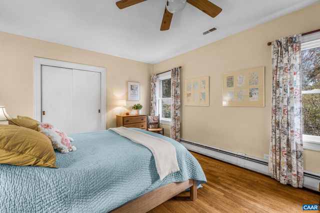 810 TUNLAW PL, Charlottesville, VA 22903