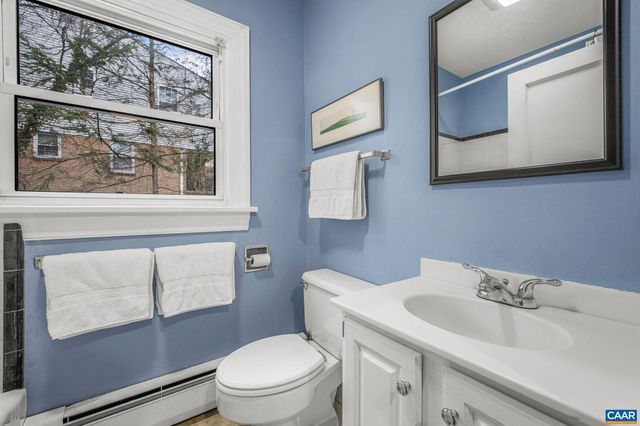 810 TUNLAW PL, Charlottesville, VA 22903