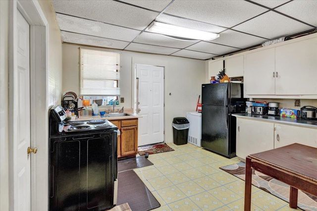 174-176 North Champlain Street, Burlington, VT 05401