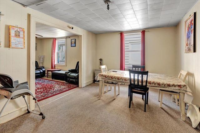 174-176 North Champlain Street, Burlington, VT 05401