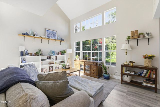 9813 Sweetwater Lane, Ventura, CA 93004