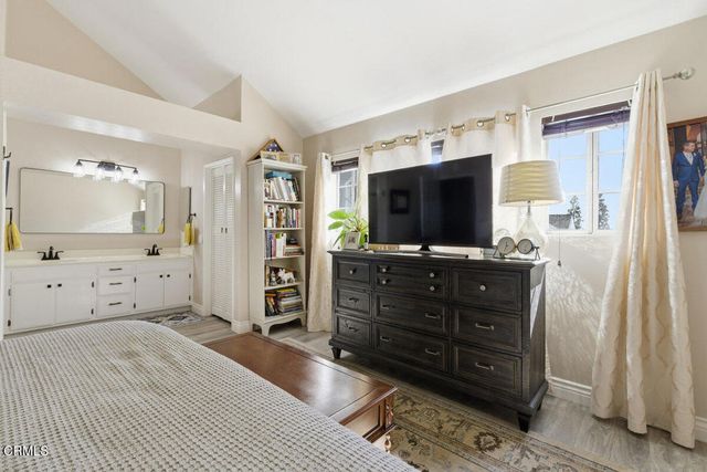 9813 Sweetwater Lane, Ventura, CA 93004