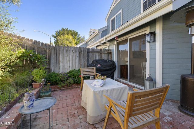 9813 Sweetwater Lane, Ventura, CA 93004