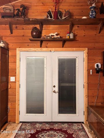 21160 N Corbin Hill Rd., Hayden, ID 83835