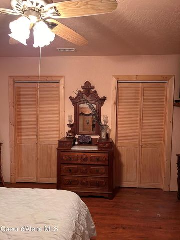 21160 N Corbin Hill Rd., Hayden, ID 83835