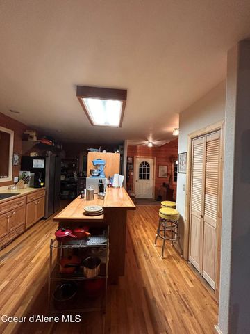 21160 N Corbin Hill Rd., Hayden, ID 83835