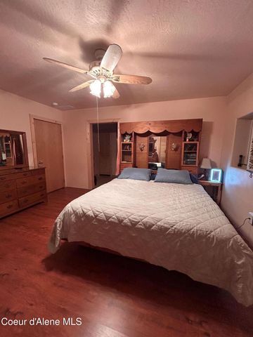 21160 N Corbin Hill Rd., Hayden, ID 83835