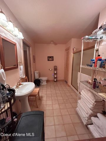 21160 N Corbin Hill Rd., Hayden, ID 83835