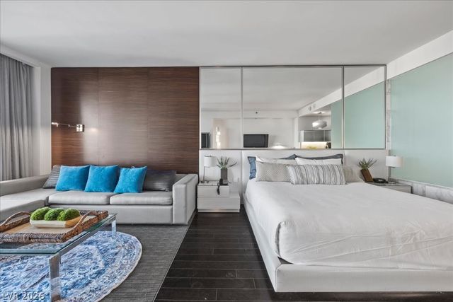 4381 West Flamingo Road 5118, Las Vegas, NV 89103