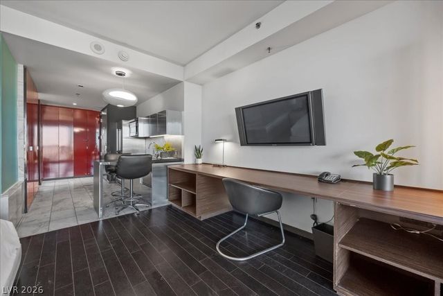 4381 West Flamingo Road 5118, Las Vegas, NV 89103