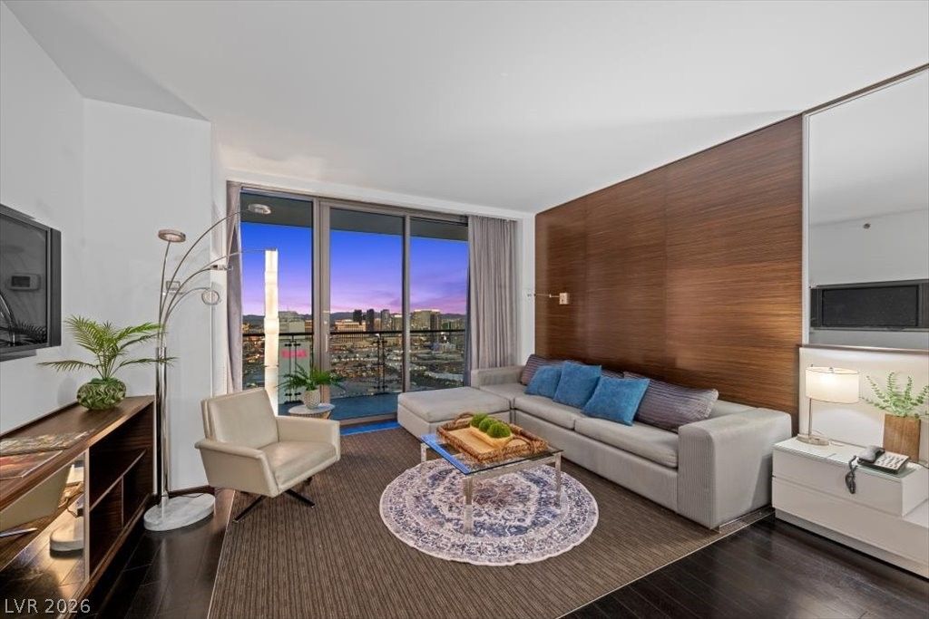 4381 West Flamingo Road 5118, Las Vegas, NV 89103