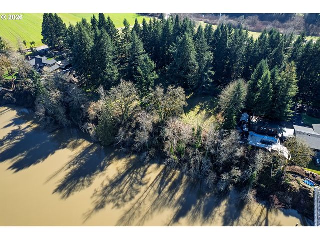 400 Nw RIVERPARK Pl, Canby, OR 97013