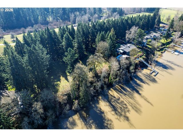 400 Nw RIVERPARK Pl, Canby, OR 97013