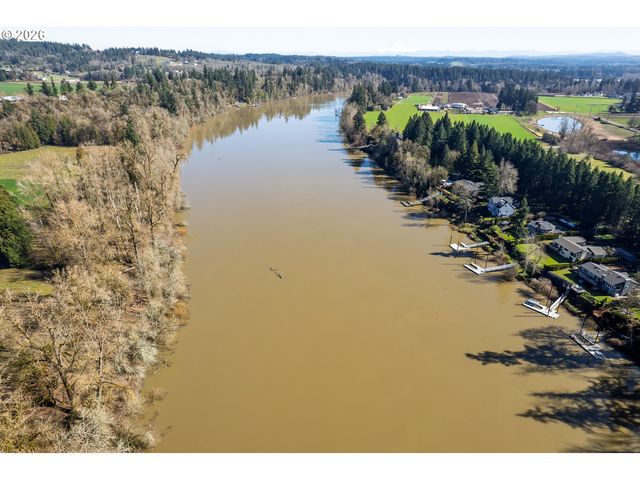 400 Nw RIVERPARK Pl, Canby, OR 97013