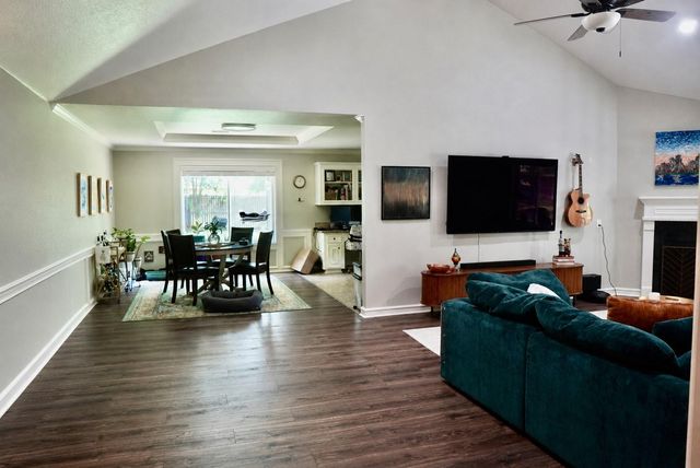 7415 Revelwood Drive, Magnolia, TX 77354