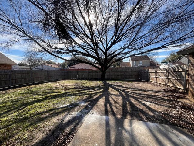 432 E Belt Line Road, Cedar Hill, TX 75104