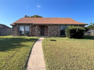 432 E Belt Line Road, Cedar Hill, TX 75104