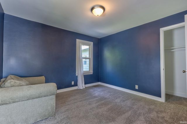 3211 Mount Vernon Avenue, Evansville, IN 47712