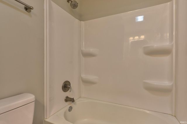 3211 Mount Vernon Avenue, Evansville, IN 47712