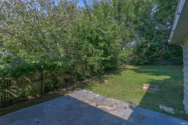 3211 Mount Vernon Avenue, Evansville, IN 47712