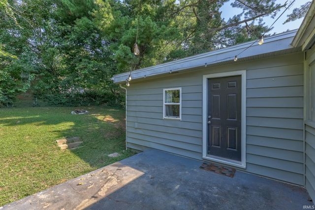 3211 Mount Vernon Avenue, Evansville, IN 47712