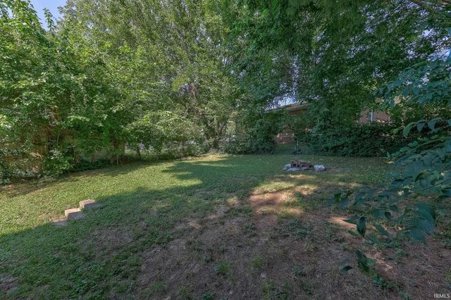 3211 Mount Vernon Avenue, Evansville, IN 47712