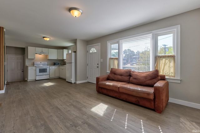 3211 Mount Vernon Avenue, Evansville, IN 47712