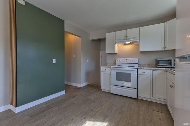 3211 Mount Vernon Avenue, Evansville, IN 47712