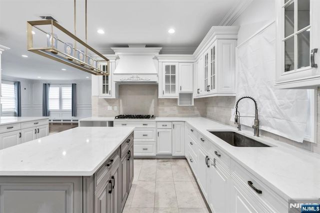 315 Mary Street, Englewood, NJ 07631