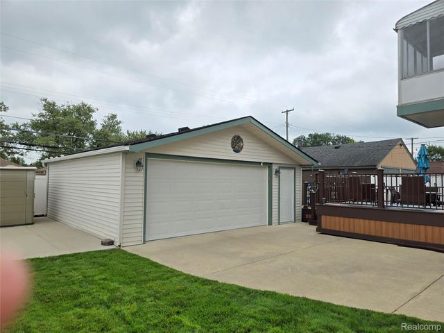 1503 12th Street, Wyandotte, MI 48192