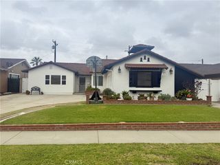 15914 Lawnhill, La Mirada, CA 90638
