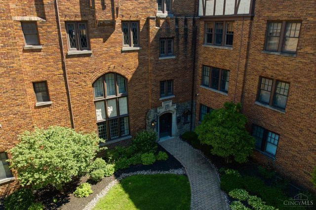 2324 Park Avenue, Cincinnati, OH 45206