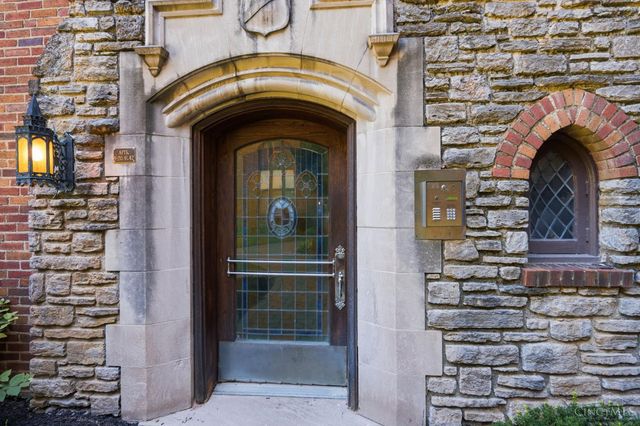 2324 Park Avenue, Cincinnati, OH 45206