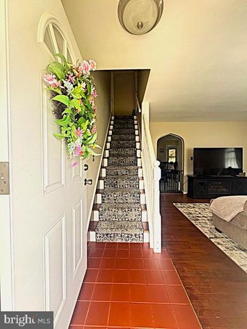 2465 SYLVAN AVE, Hamilton, NJ 08610