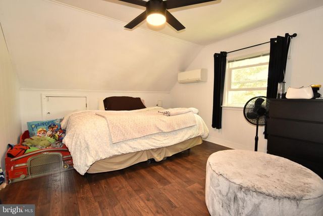 2465 SYLVAN AVE, Hamilton, NJ 08610