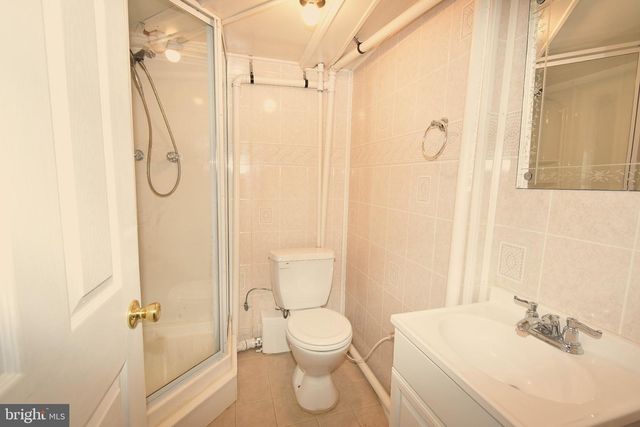 2465 SYLVAN AVE, Hamilton, NJ 08610