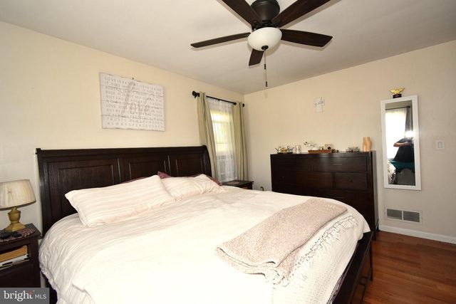 2465 SYLVAN AVE, Hamilton, NJ 08610