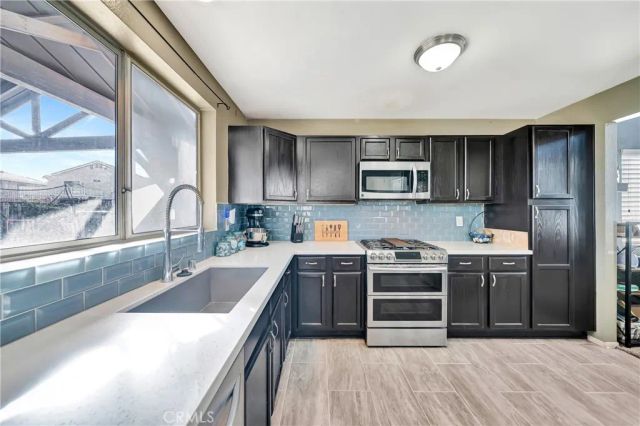 44241 Tahoe Way, Lancaster, CA 93536