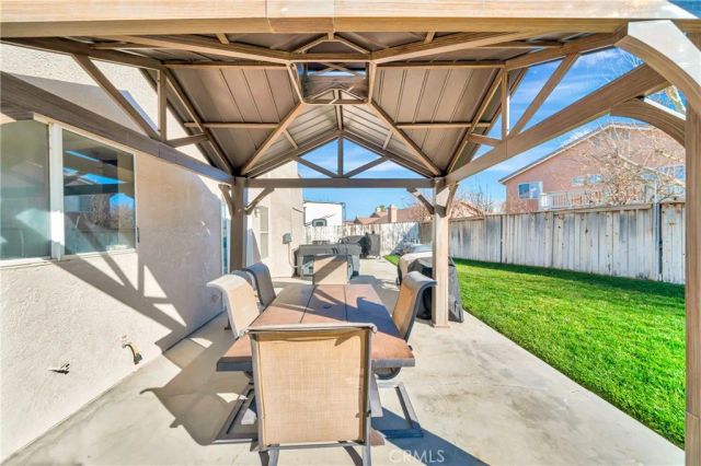 44241 Tahoe Way, Lancaster, CA 93536
