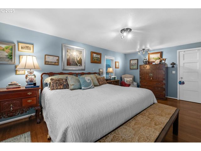 911 1st Ave, Seaside, OR 97138