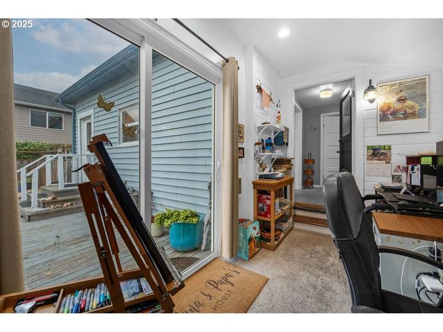 911 1st Ave, Seaside, OR 97138