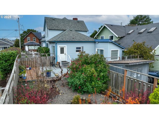 911 1st Ave, Seaside, OR 97138