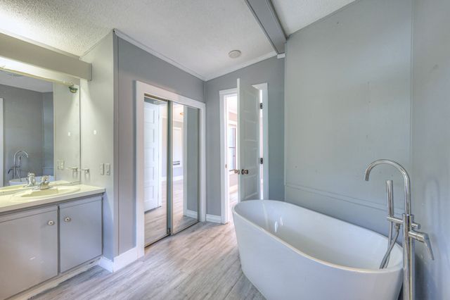 915 Hearthstone Ct, Smyrna, TN 37167