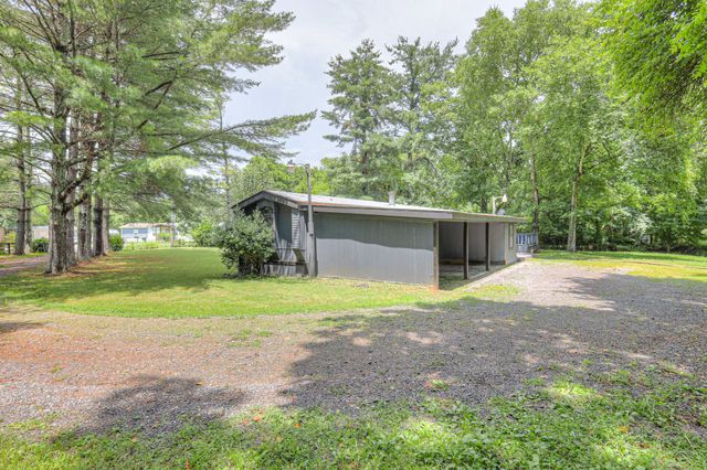 915 Hearthstone Ct, Smyrna, TN 37167